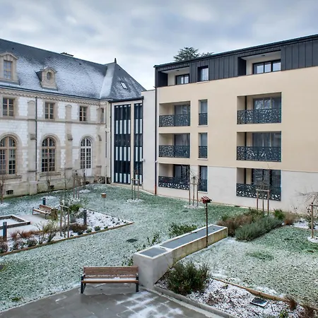 Apart-hotel Domitys La Clef Des Arts 4*
