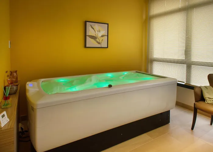 Domitys La Clef Des Arts Aparthotel Chalons-en-Champagne